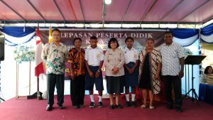 Suasana Haru Tampak di Perpisahan SMP Negeri 2 Kota Sorong