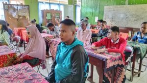 20 Penyandang Disabilitas Dilatih Literasi Digital, Mengoperasikan Handphone