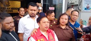 Langkah Kejari Sorong Tetapkan Selviana Tersangka Diapresiasi Kuasa Hukum Paulus Tambing