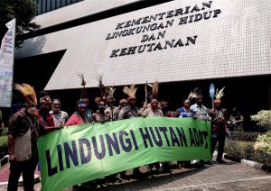 Pemimpin Masyarakat Adat Suku Wambon Kenemopte dan Afsya Papua Minta Menteri Kukuhkan 10 Hutan Adat