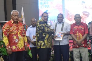 Diskusi UU Otsus, Bantuan Hanya Untuk Kampus Bukan Mahasiswa Asli Papua