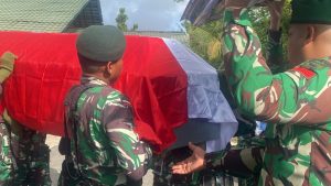 Danrem 181/PVT Lepas Jenazah Kopda Herdianto, Korban Penembakan KKB Maybrat