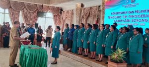 Penjabat Bupati Sorong Lantik Pengurus Tim Penggerak PKK Kabupaten Sorong