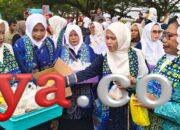 GOW Kota Sorong Bagikan Ribuan Takjil kepada Masyarakat