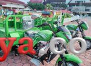 Pemkot Sorong Serahkan Kontainer dan Motor Sampah ke Distrik dan Kelurahan