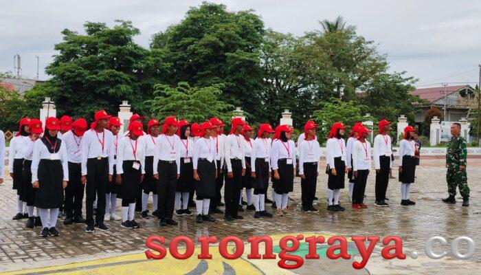 Kodim 1802 Sorong Latih 40 Paskibra, Fokus Perkuat Formasi dan Langkah