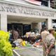 Lagi, Pertugas Kebersihan Hambur Sampah di Kantor Wali Kota