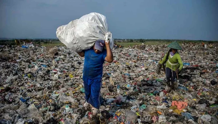DPR Kota Sorong Soroti Sistem Pengangkutan Sampah Kurang Maksimal