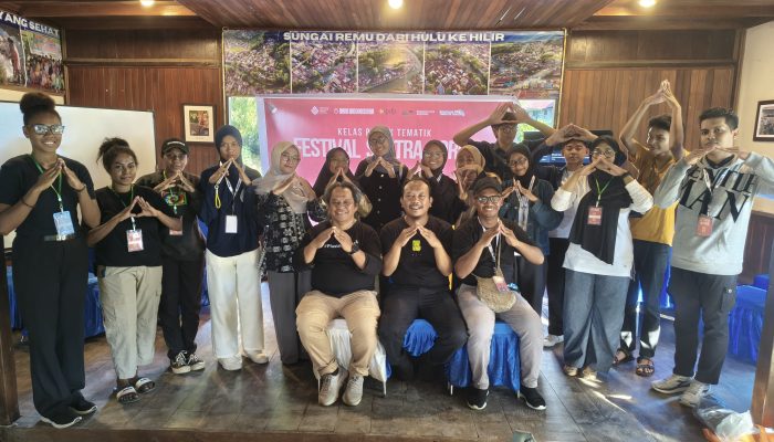 Hidupkan Teks Lewat Teater Pembaca di Festival Sastra Sorong 2026