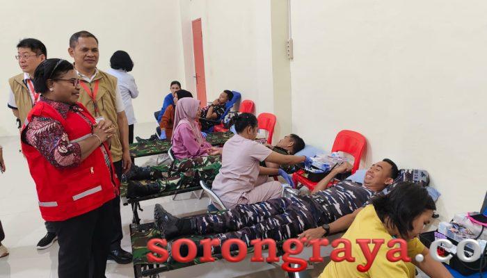 PMI Kota Sorong Kolaborasi Bersama Vihara Buddha Jayanti Kota Sorong Gelar Donor Darah