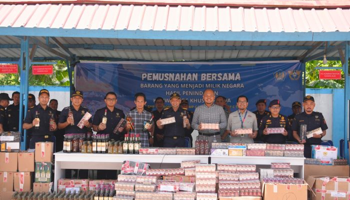 Bea Cukai Papua Musnahkan Barang Ilegal Senilai Rp430 Juta