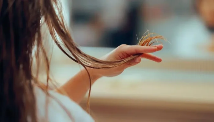 Miris, Oknum Guru Bakar Rambut Siswa Saat Apel Sekolah
