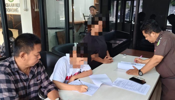 Ditresnarkoba Polda PBD Limpahkan Empat Perkara Narkotika ke Kejaksaan Negeri Sorong