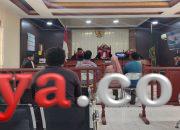 Sidang Perdana kasus pembunuhan Amir Kelsaba, digelar di ruang sidang Pengadilan Negeri Sorong. Rabu, 10 Juni 2026. [foto: redaksi-sr]