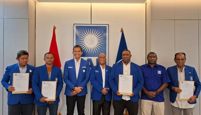 DPD PAN se-Papua Barat Daya Terima SK Kepengurusan