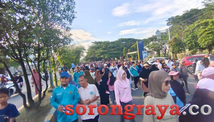 Ribuan Umat Islam Jalan Santai Sambut 1 Muharram 1448 H