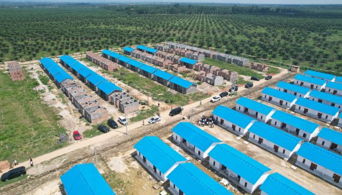 Menteri Nusron Apresiasi Yayasan Buddha Tzu Chi Telah Bangun Huntap Berdampak Bencana