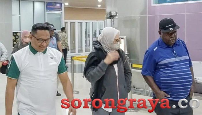 Ketua Umum DPP Perempuan Bangsa Dr. Hj. Nihayatul Wafiroh Tiba di Kota Sorong