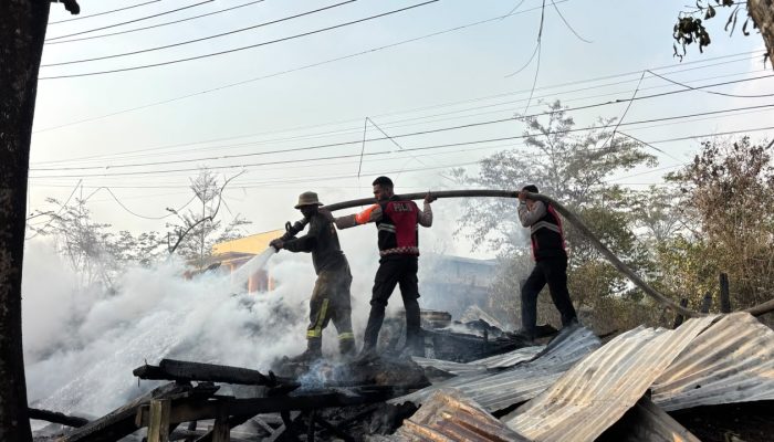 Satgas Preventif Operasi Bina Karuna Dofior 2026 Tangani Kebakaran di Klasaman