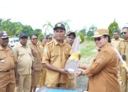 Pemkab Sorong Selatan Serahkan Ambulans dan Speedboat Keliling, Dua Pejabat Terima SK Plt