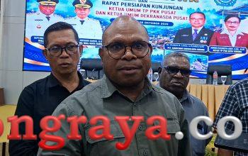 Pemkot Sorong Kerahkan 100 Tengki Air untuk Padamkan Api di TPA dan Karhutla